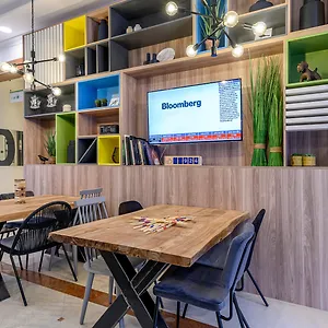 Hotel Schuman By Ihg, Brussels